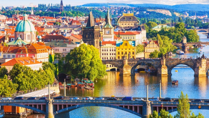 Vols secs Lyon- Prague A/R - VACS SCO